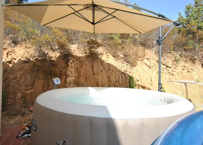 Country House Holiday -