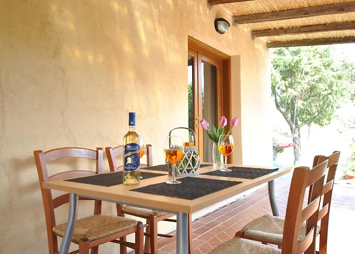 Country House Holiday - *